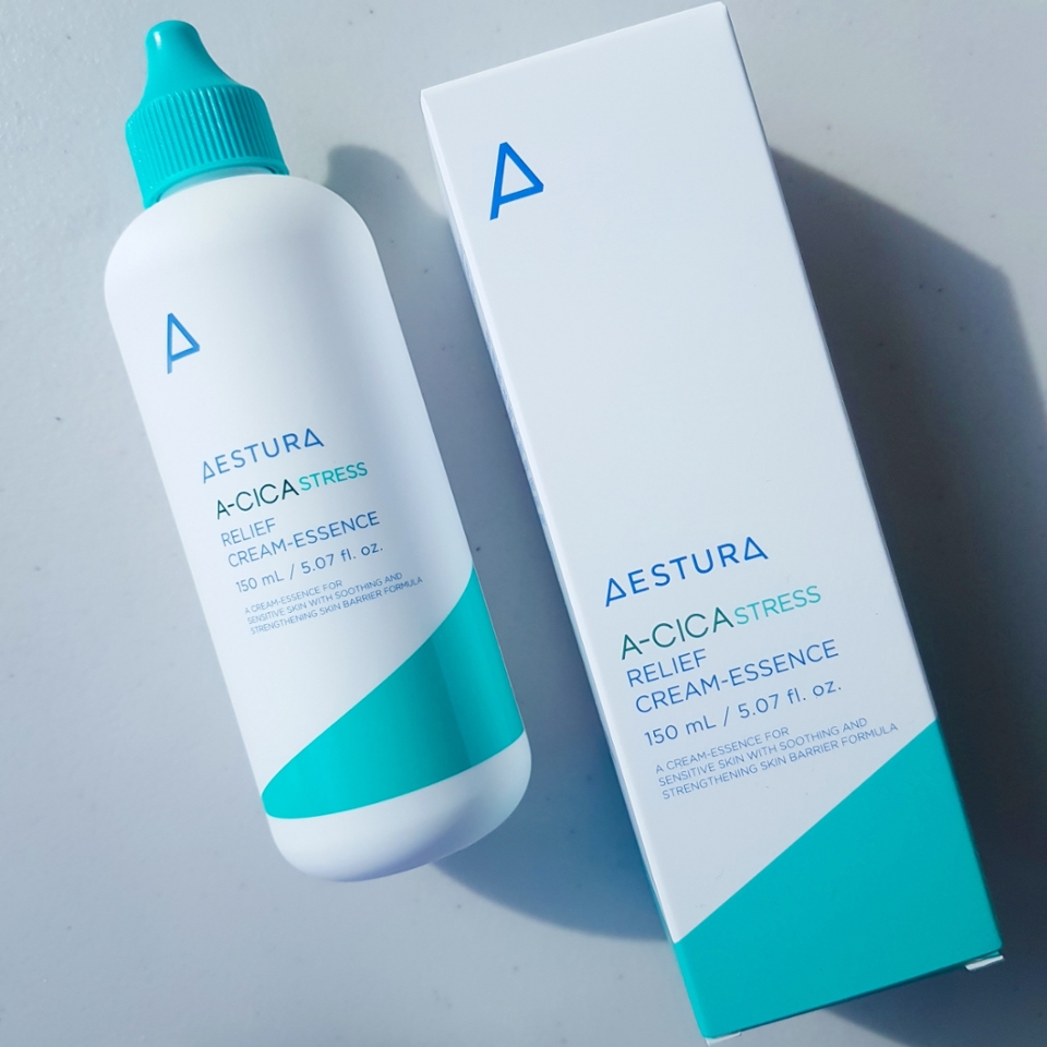 젖병? 잉크? 같은 패키지에요ㅎㅎ 깔꼼하고 이쁘더라고요 =)
저는 150ml 용량으로 제공받았는데, 다른 용량도 있는 듯 하더라고요ㅎㅎ