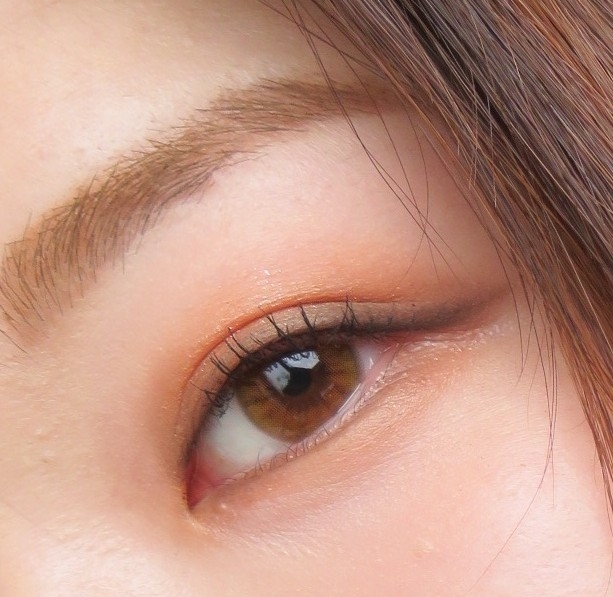 다 하고나니 정말 뭔가 발리의 바닷가에서 잘게 컬이 진 긴 머리로 격정적으로 트월킹을 할 듯한 열정적인,, 남미스러운,, 바캉스용 메이크업이 완성되었네요! (표현력은이미아티스트)(이런식빵ㅠㅠㅠ)

여러분의 좋아요와 팔로잉, 질문 댓글에 감사드려요 헤헤