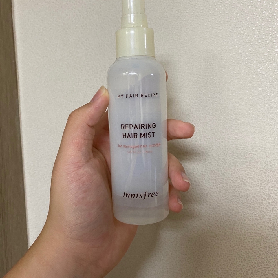 마지막 마무리는 다 말린 머리에 헤어미스트를 가볍게 뿌려줘요 😆