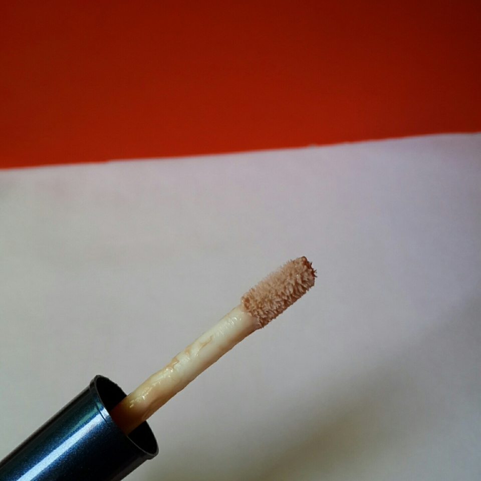 내용물은 그렇게 많이 나오지는않아요! 그래서 더 편리한거같아요 😊