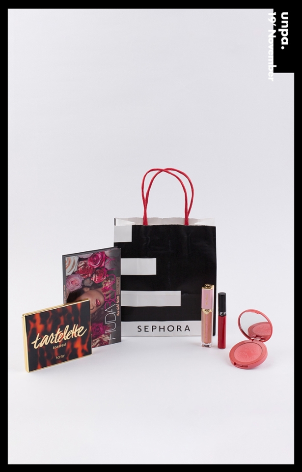 저 영롱한 세포라 쇼핑백 보이시나요ㅠ

보자마자 한눈에 반한 제품들이니
심쿵 할 준비하시고....