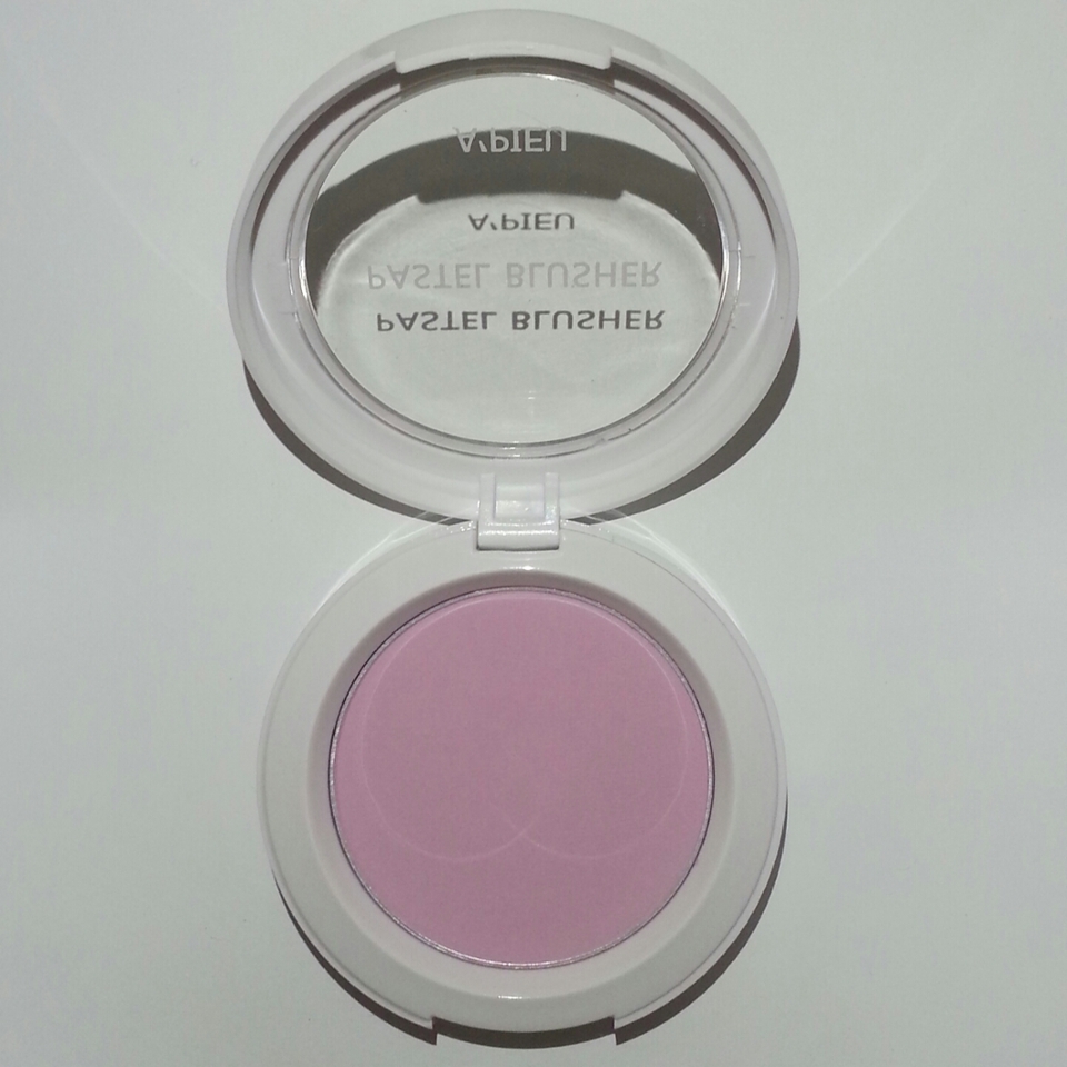 열었을때 180도로 열리지않네요ㅠ 그래도 전 불편해하지 않습니다ㅎㅎ