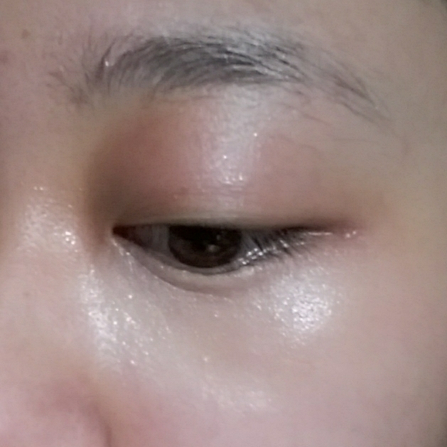 촉촉하게 말끔히 커버가 되었어요!!!