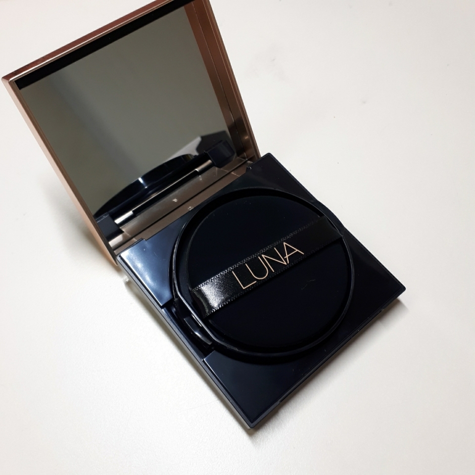 저 퍼프가 진짜 말랑말랑하더라구요