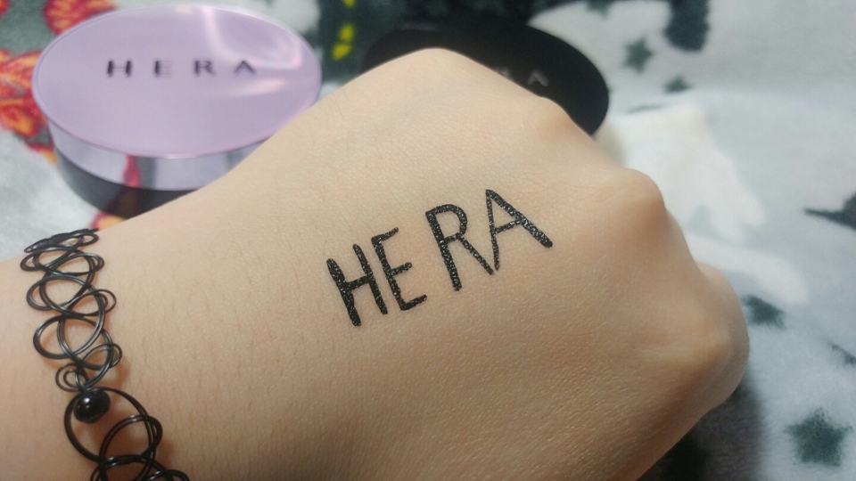 아이라이너로 HE는 보라쿠션으로,RA블랙쿠션으로 가려보도록 하겠습니다.