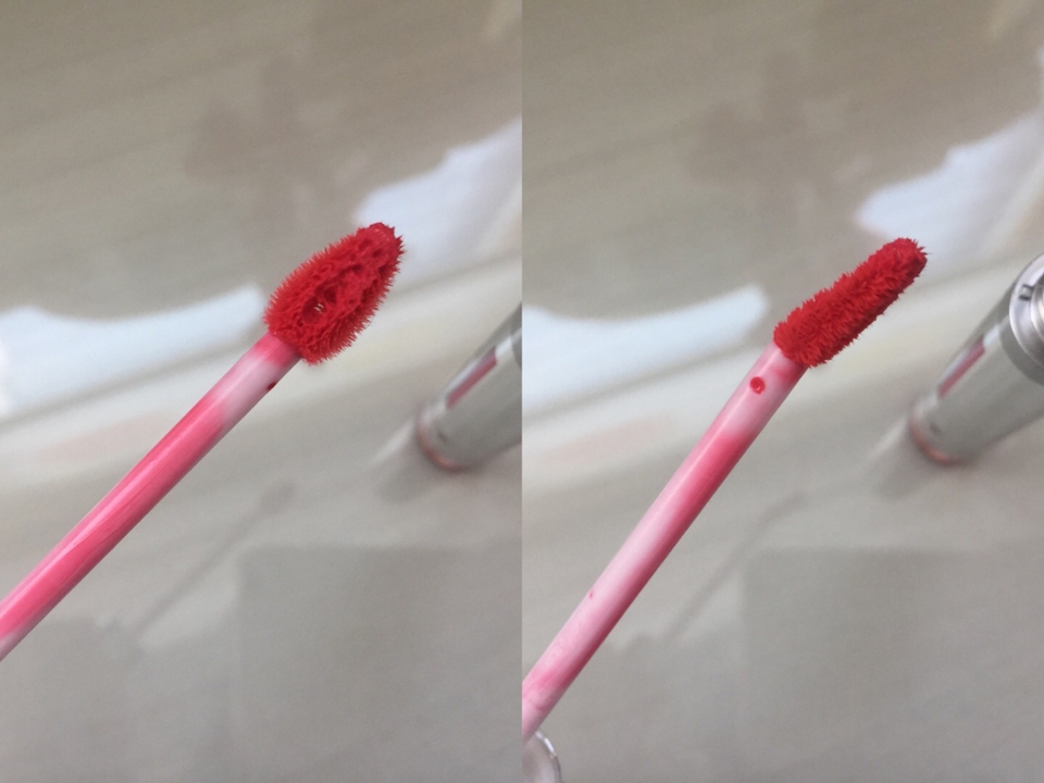 어플리케이터는 이렇습니다. 물방울 모양이에요:) 흔히 볼 수 있는 모양이죠.