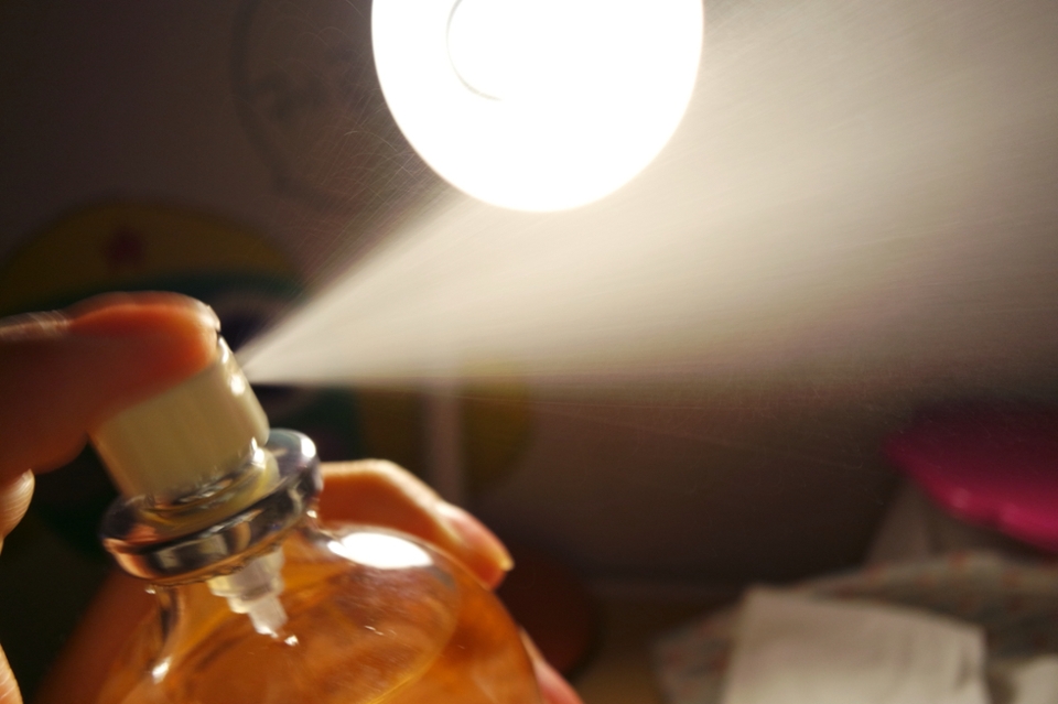 그대신 지속력은 낮지만 분사력은 어마어마 합니다ㅋㅋㅋㅋㅋㅋㅋ 바디미스트겸으로 사용해도 나쁘지 않은 제품인것같아요!:)