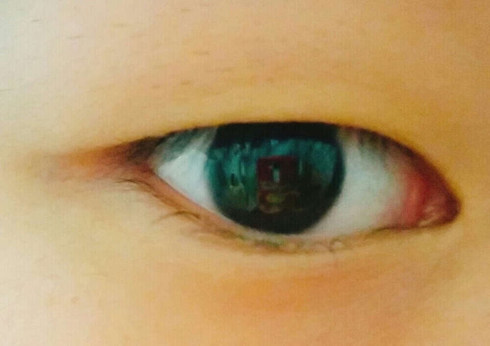 이 힘없이 축쳐진 속눈썹을 구제할 수 있을것인가