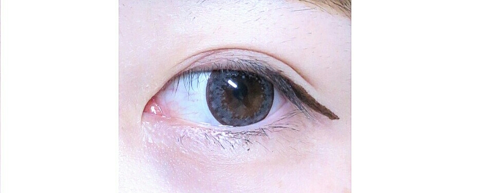 화장은 무시바랍니당... 아침에 하고 저녁에찍은거라..
