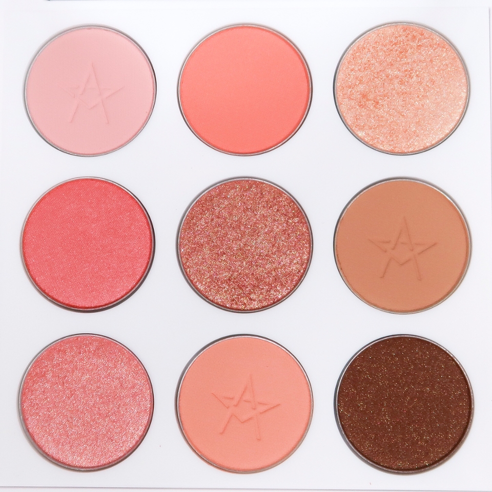 여기서 3,4,8,9번째 컬러를 사용했어요!