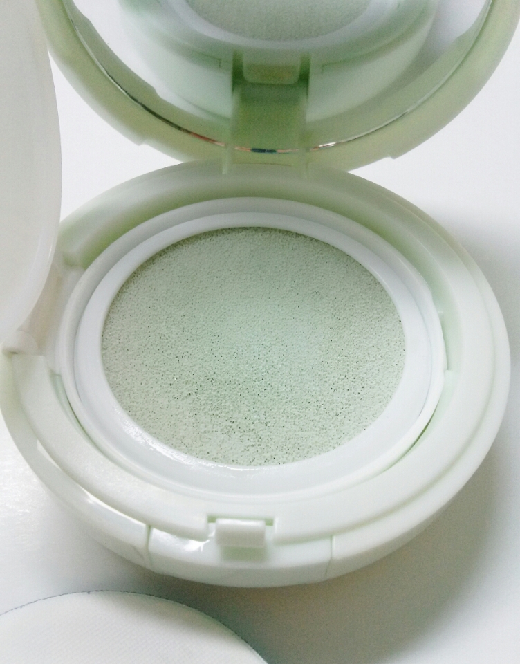 꺅 민트민트해요!!ㅋㅋㅋ
마치 제 모공처럼 작은구멍이 뽕뽕 나있어요ㅋ