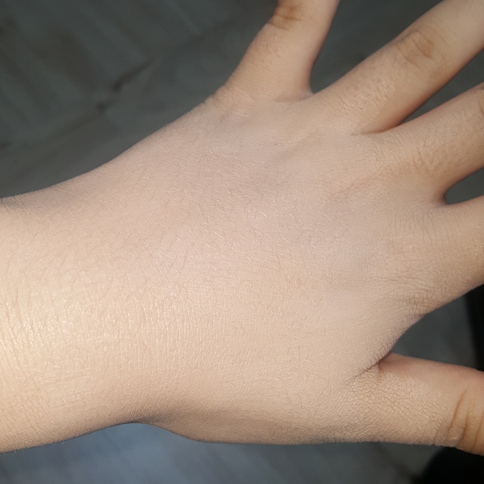 조금 밝아진 정도...??