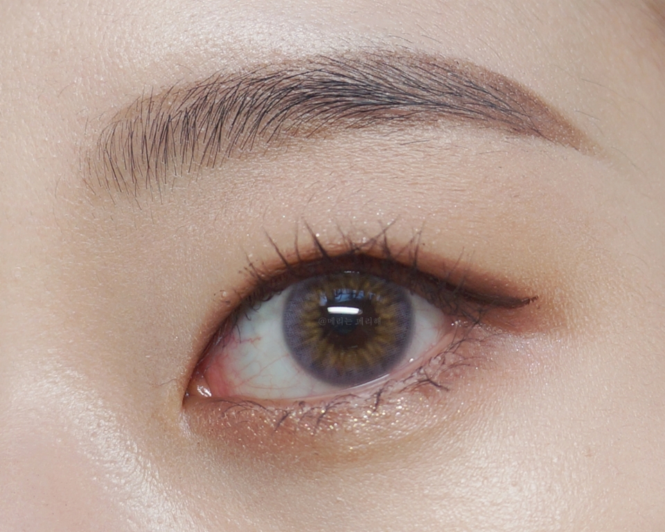 그럼 완성 짝짝짝!