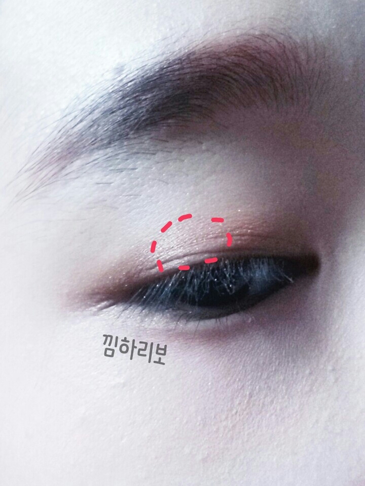 중간에는 오렌지 펄을 올려주세요