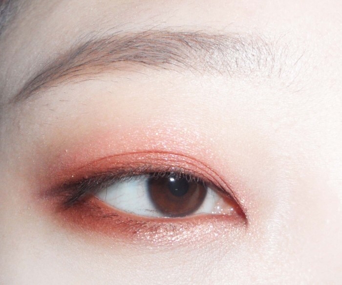 눈앞쪽도 꼼꼼하게 라인 채워주시구용