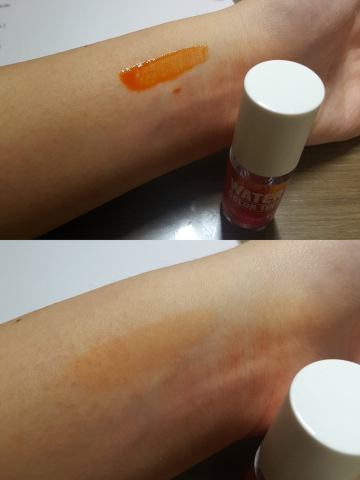스킨푸드 물감틴트 주황물감
넘 연한틴트 학교서 발라도 연할틴트.. 넘 연하고 맛은 엄청나게 달아요. 물을 너무많이탄 주황물감틴트입니다ㅠㅜㅜ