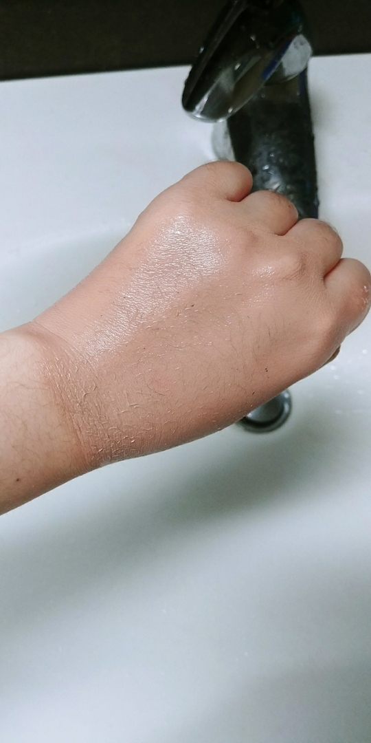 약 30초간 롤링한 손 상태에요