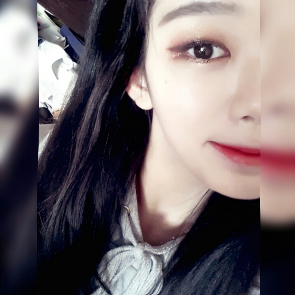펄이 펄펄 무쌍화장 완성!  긴글읽어주셔서감사합니당♥ 소통마니해요ㅎㅎ 무쌍화장법많이올리겠습니당