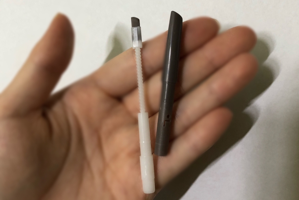 그럼 이렇게 됩니다! 생각보다 적은 양이었지만 그래도 끝가지 다 쓸 수 있어요