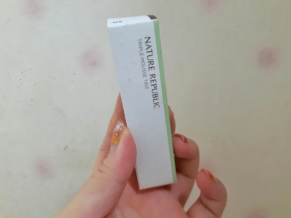 역시 네이처리퍼블릭스러운 케이스예요, 마치 자연의 케이스랄까요.