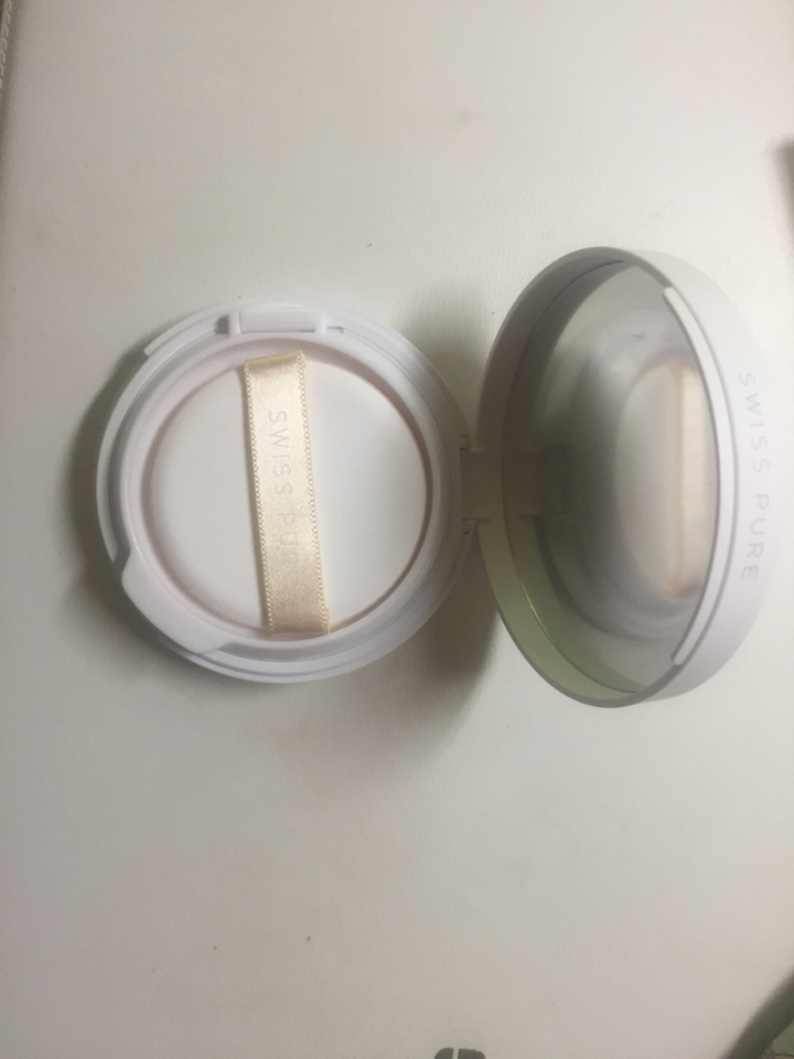 퍼프가 질이 좋았어요. 내부예용