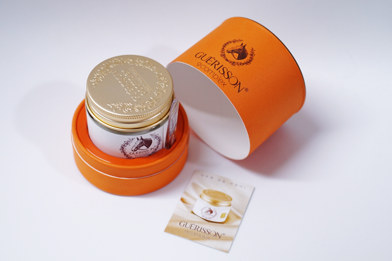 내용쓸데가 없어서 사진추가 ㅋㅋ 다음날 자고일어나면 피부가 보드라워짐!! 
뭔가 미세먼지탓도 있는것같고, 피부가 좀 건조하고 버석거렸는데 마유크림 쓰고나니 볼따구가(?)편안하게 숨쉬는 기분 

전 메이크업 전보다는 자기전에 듬뿍바르고 잔답니다! 