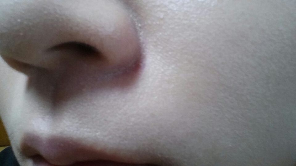 After와.. 진심 정말 홍조까지 커버가 됬네요… 장난아니다ㅋㅋㅋ 진심 추천이요!!
이상 허접한 리뷰였다네요><