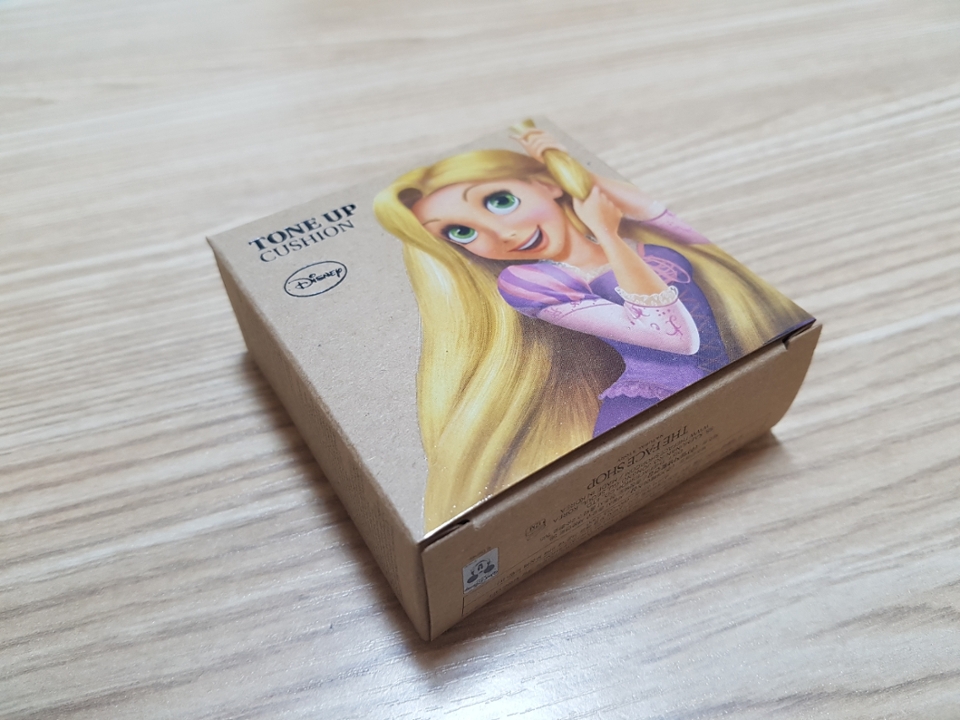 언니 진짜!!!눈이!!!!!!얼굴에 1/3 이야...