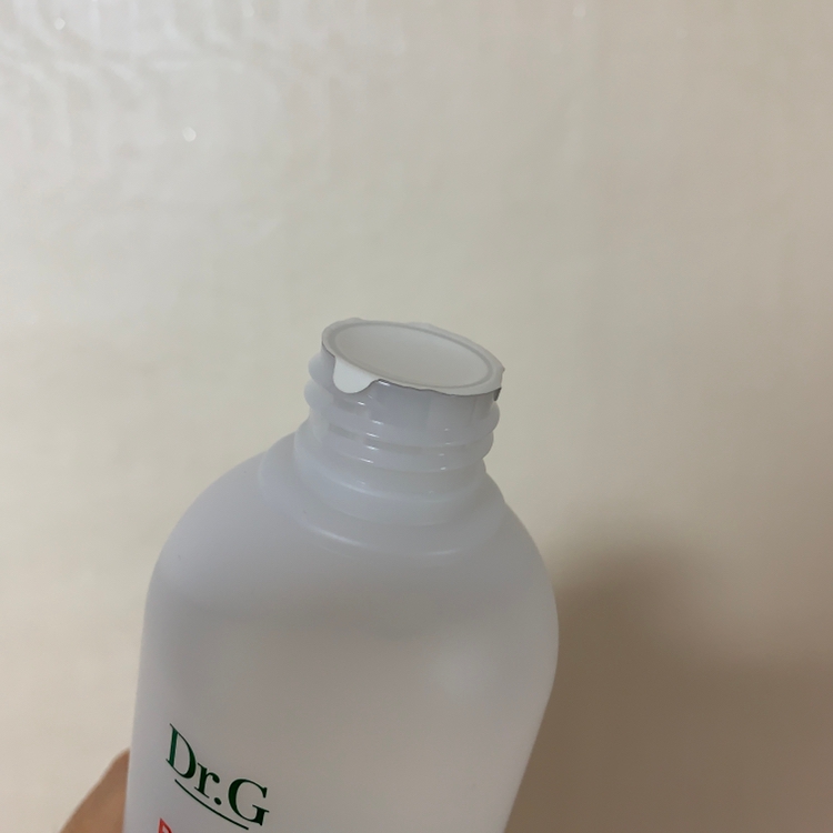 토너를 사용하기 전에 이런게 있어서 위생적이라고 느꼈어요😊