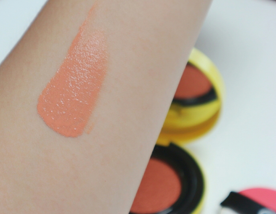 완전 오렌지 코랄색상~~피치 오렌지라는 이름과 딱 맞는 컬러에요♡