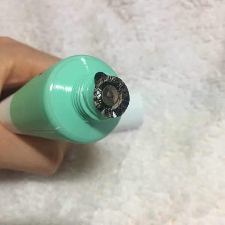 이렇게 입구가 잘 막아져있었어요 