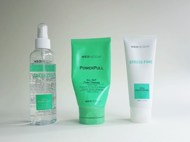 미세먼지 대비 클렌징순서 준비물


웬즈데이 시카 토너 미스트

웬즈데이 카모마일 폼클렌저

웬즈데이 시카수분크림


이제부터 #클렌징순서 알아볼까요?