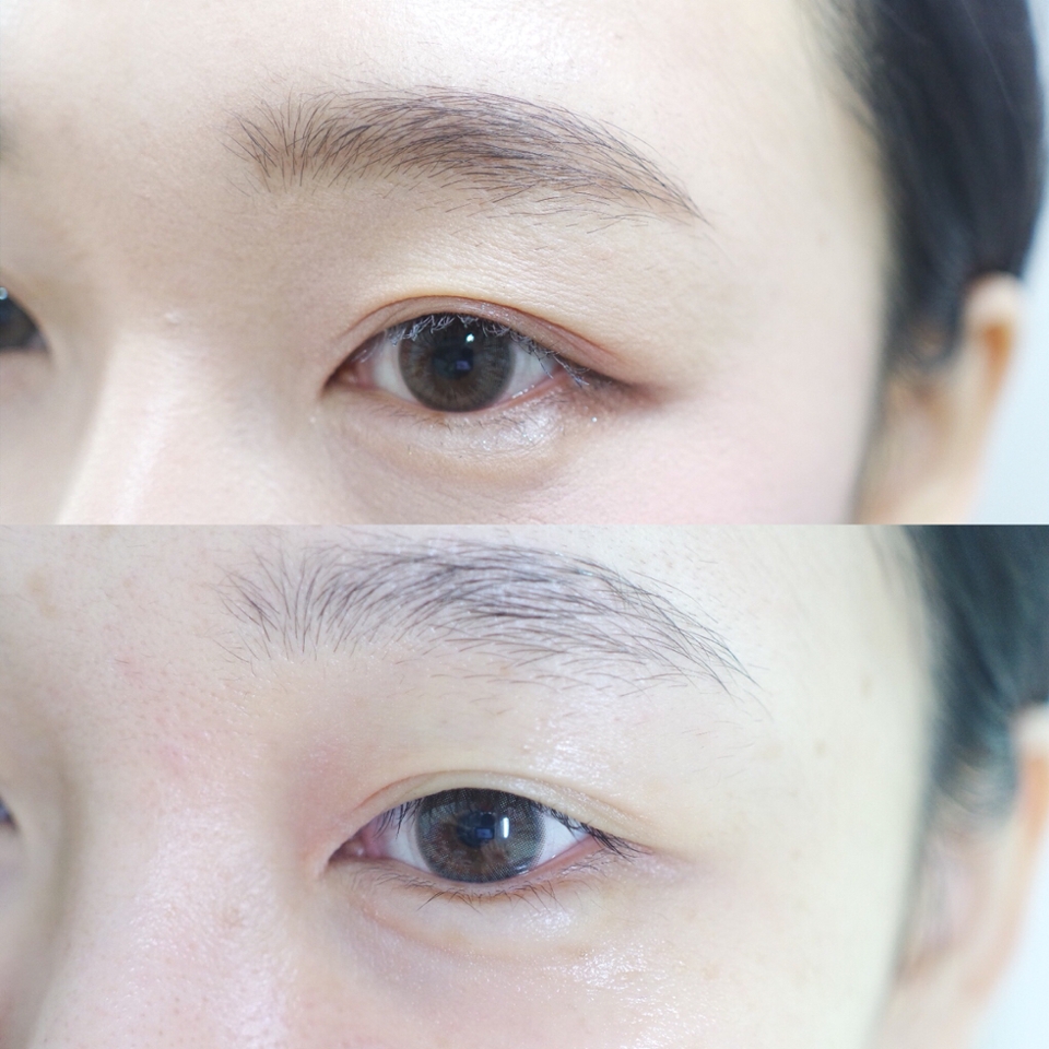 오늘했던 아이메이크업을 지웠어요-
섀도우,브로우,라이너,마스카라 전부 한상태구요
싹 말끔히 지워진게 보이시죠 ㅎㅎ