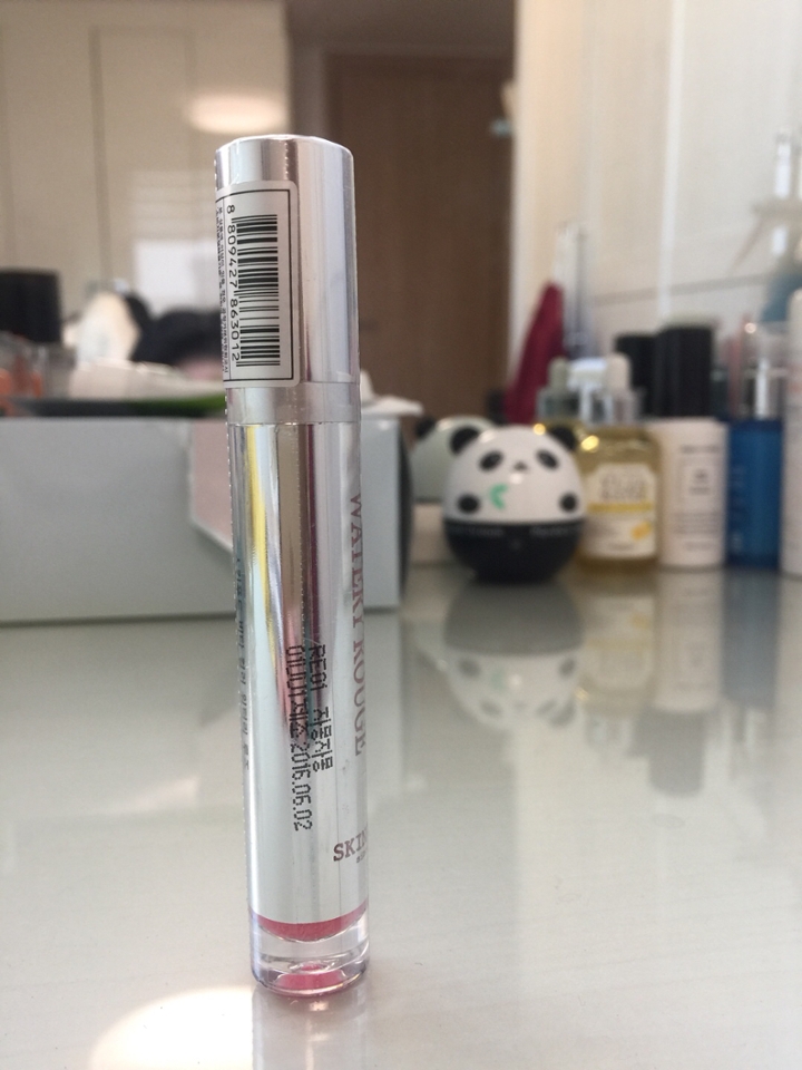 네이밍도 귀엽더라구요:) 자몽자몽, 사과사과, 등등! 
그 중에서 전 자몽자몽을 골랐어요:) 요새 자몽색깔이 좋아서요!