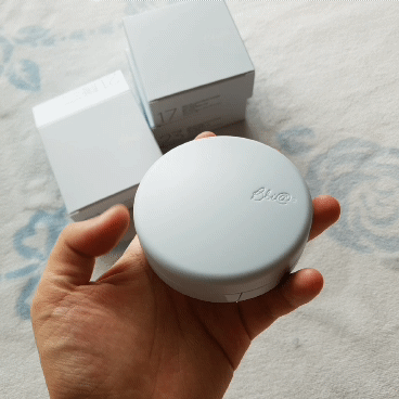 
구성은 리필 없이 
본품 1개로 구성되어 있어요. 


