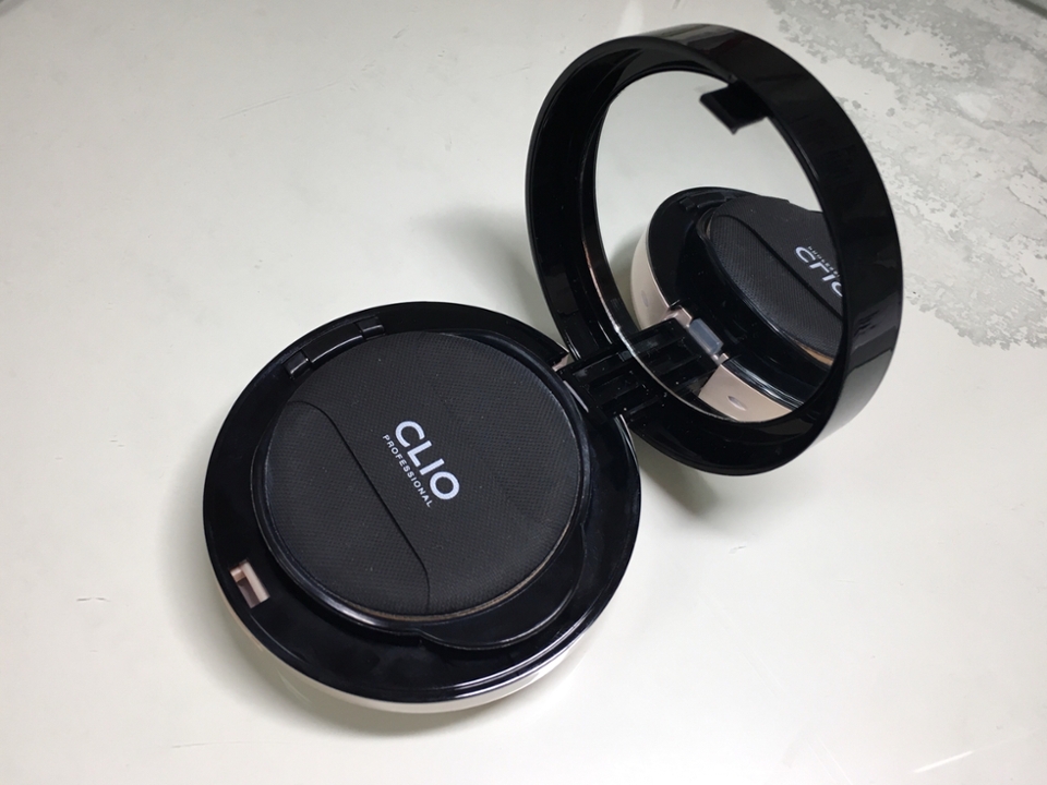 쿠션은 연모습인데 너무 고급져 보여요 ㅠㅠㅠ❗️❤️