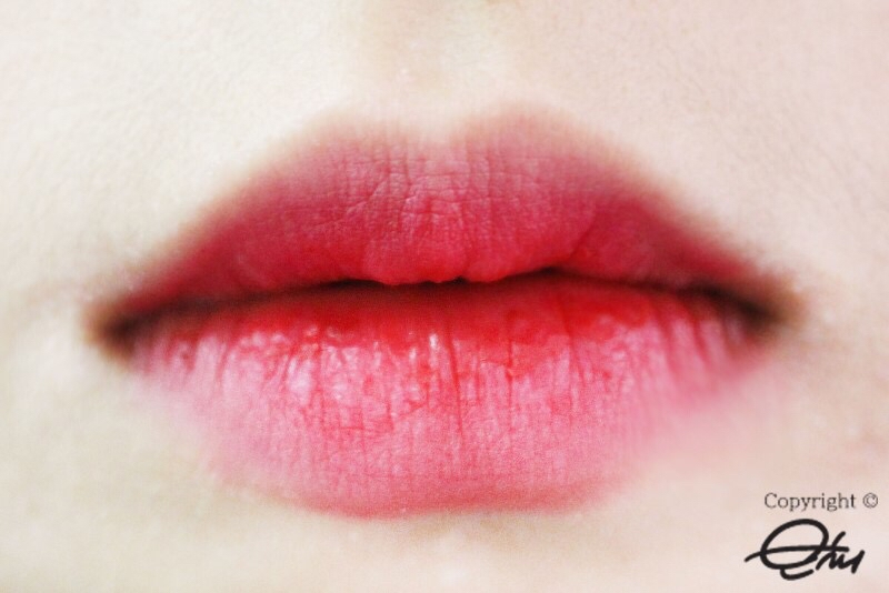 발색도 잘되고 색상도 너무 이뻐요 ㅋㅋ 로레알도 그렇게 싼 가격은 아니지만 그래도 이만원이 안넘는다는 위로를 .. 어쩃든 맥 저렴이 버전 립스틱 리뷰 였읍니당 !🙏