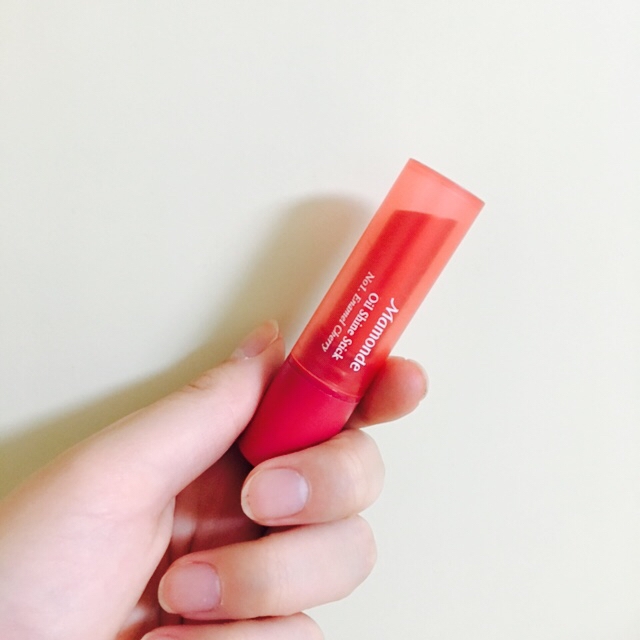 외관은 딱 체리 색상에 심플하게 되어있어요💕