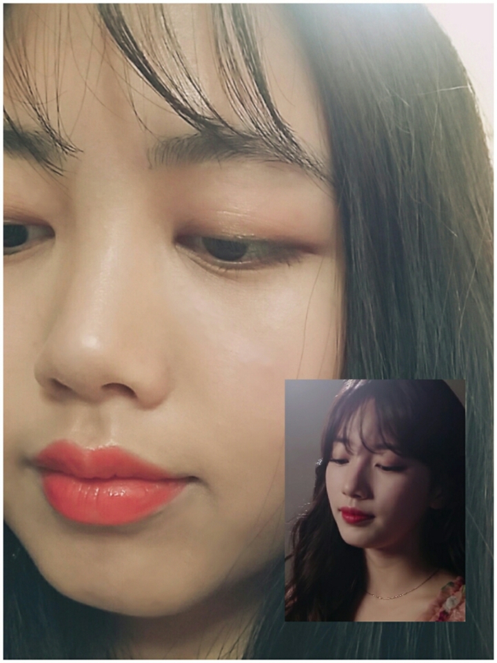 비교샷...크흠
근데 립 색이 저색이 아닌데 필터가 들어가서 다르게 나왔네요😅

이상 안 닮았지만 끝은 마무리하며
봐주신 분들 모두 감사드립니다 🙇