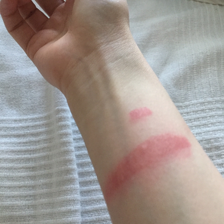 물티슈로 박박 지워도 살아있숨다 ❗️❗️