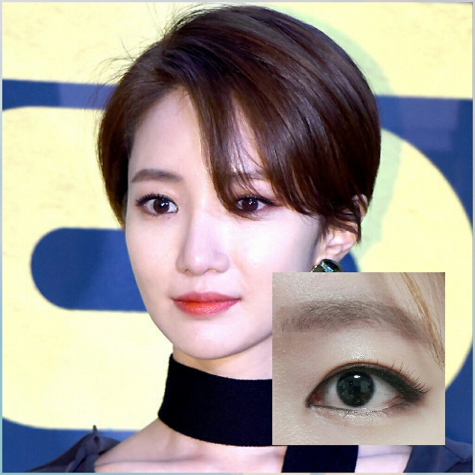 먼저 완성한 사진인데요, 저는 눈이 작아서 제 눈매에 맞게 해서 화장법을 비슷하게 해보았어요 ㅎㅎ 이제 시작해 볼게요~~><