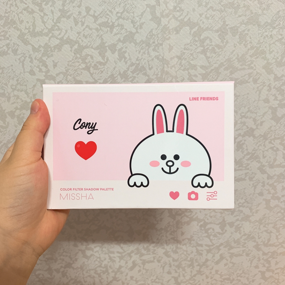 종이 케이스라 가벼워서 들고 다니기에도 편하고, 디자인도 기욤밍 코니가 그려져 있어서 매일 쓰고싶은 기분이에요. 😍❤️