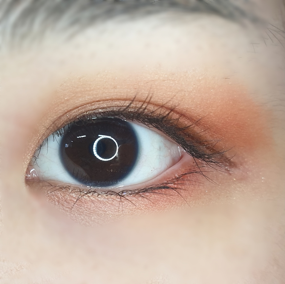 완성! 마스카라는 생략하고 뷰러만 해줬어요