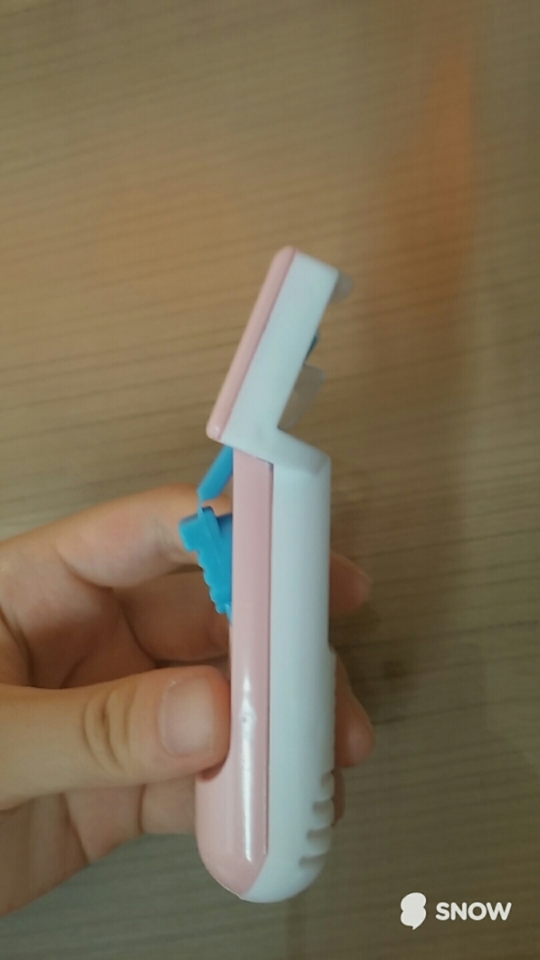옆태가 참 통통한거같아요
