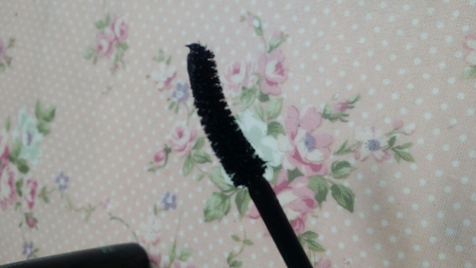 그냥 평범한 마숫가라솔입니다ㅎㅎ