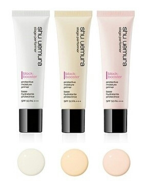 1.메이크업 베이스인데요.

메이크업 베이스는 피부에 윤기를 주고 파운데이션의 발색력을 높이는 역할을

하는 만큼 색조화장순서의 첫 번째 입니다.

로션을 바르듯 적당량을 손등에 덜고 피부결을 따라 얇게 펴 발라주면 됩니다.