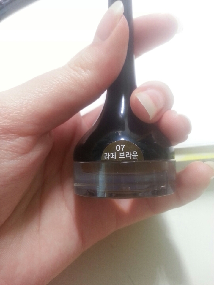 토니모리 백젤 아이라이너 07 라떼 브라운
8500원