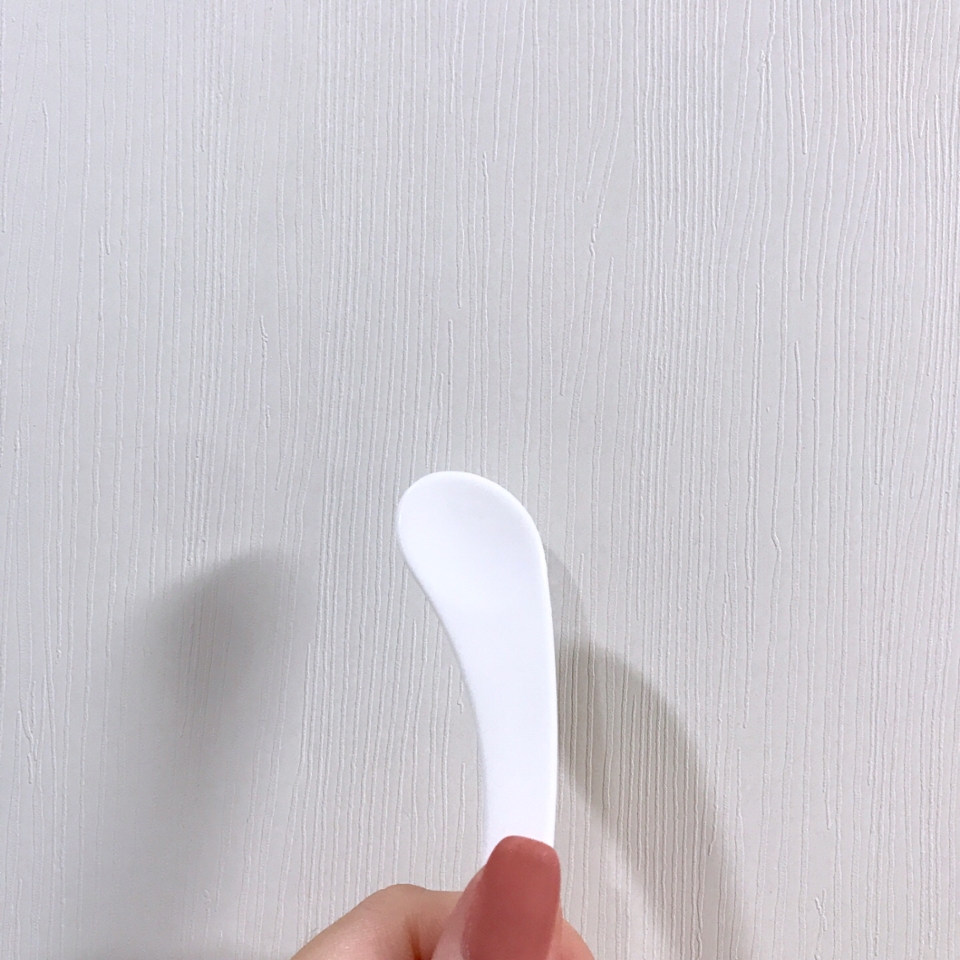 요렇게 스파츌라가 따로 있긴 한데요, 곧 없어지겠죠?ㅋㅋㅋㅋㅋ