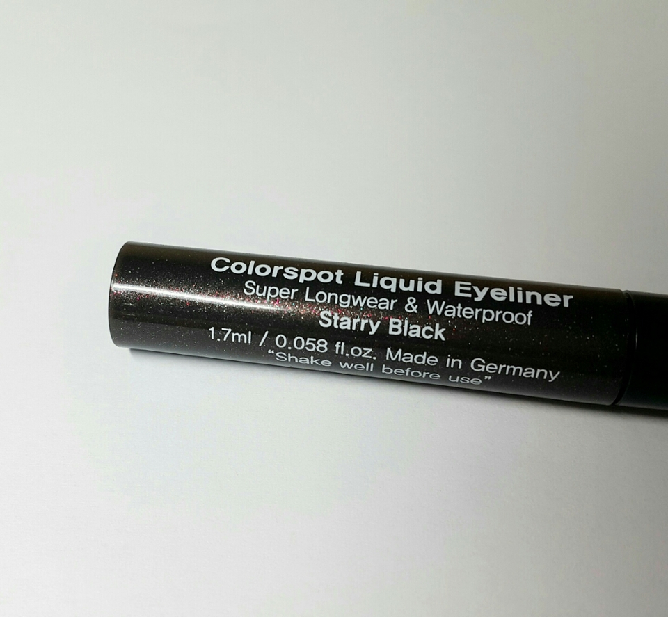 영어로 슈퍼 롱웨어 & 워터푸르프라고 적혀있어요!
Made in Germany~
독일에서 만들어진 제품이래요. 굿.ㅋㅋ