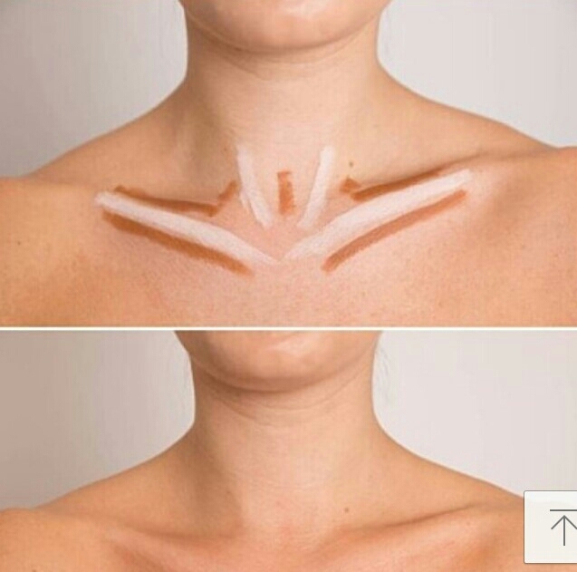 특별한 날이나 파티에 셀프로 바디 메이크업을 하실수잇어요! 쇠골에 적당한 그림자를 만들어주고 하이라이터로 한번더 강조해주시면 볼륨감 넘치는 바디메이크업~